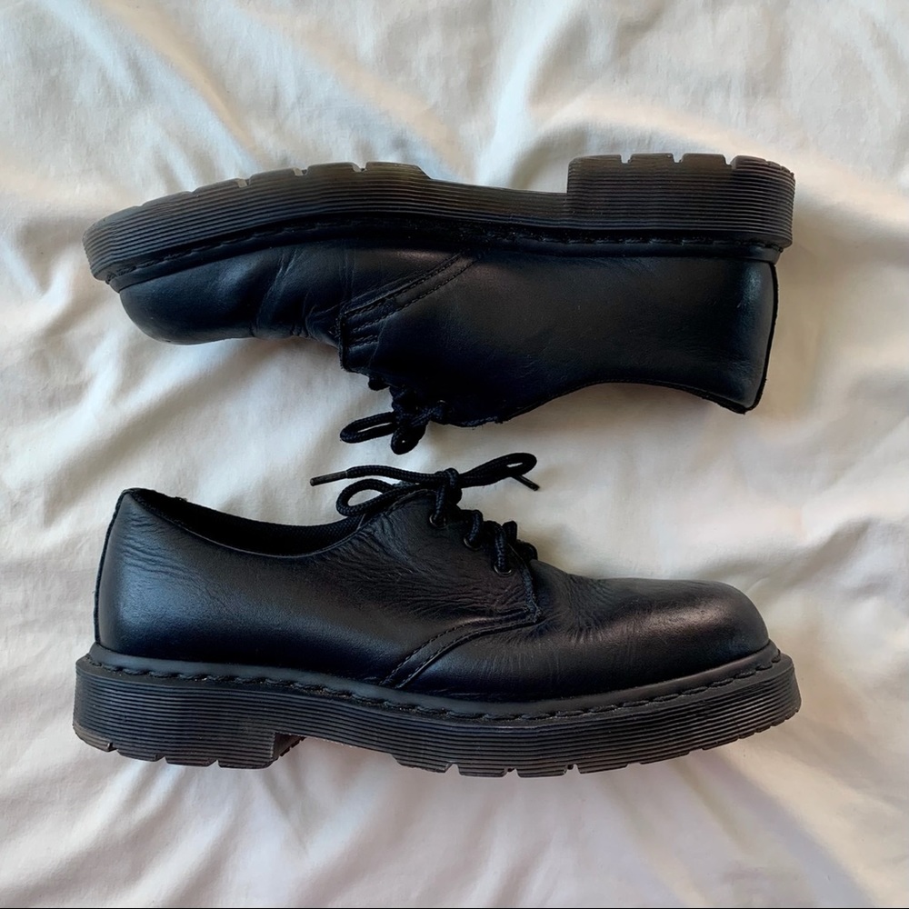 Dr Martens 1461 SR black oxfords